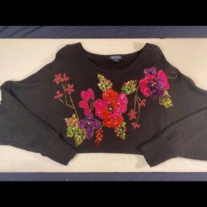Floral sequins design sweater